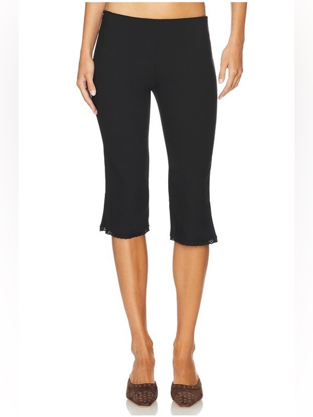 ZEMETA Black Lace Trim Mary Capri Pants